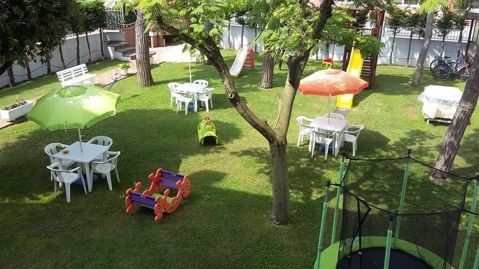 הוילה סוטומרינה Palazzina Del Sole מראה חיצוני תמונה