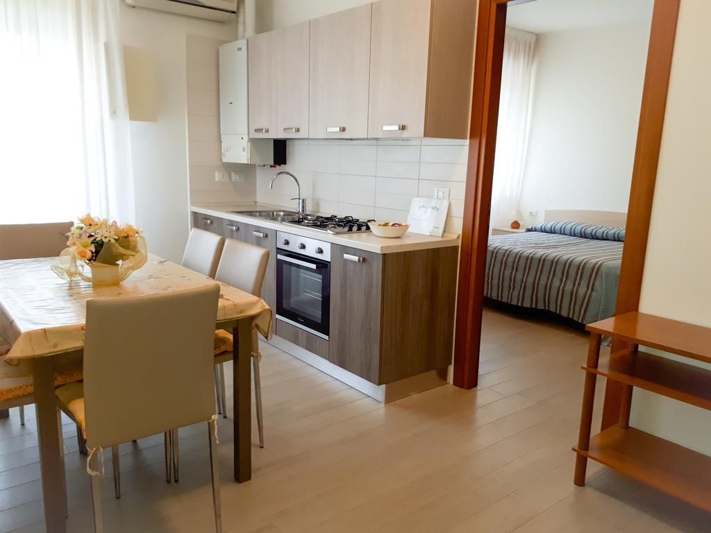 הוילה סוטומרינה Palazzina Del Sole מראה חיצוני תמונה